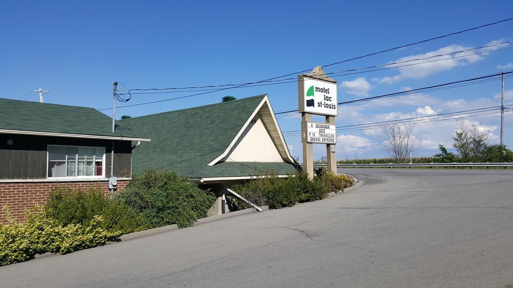 Hotel Oasis Lac St-Louis Salaberry-de-Valleyfield Buitenkant foto